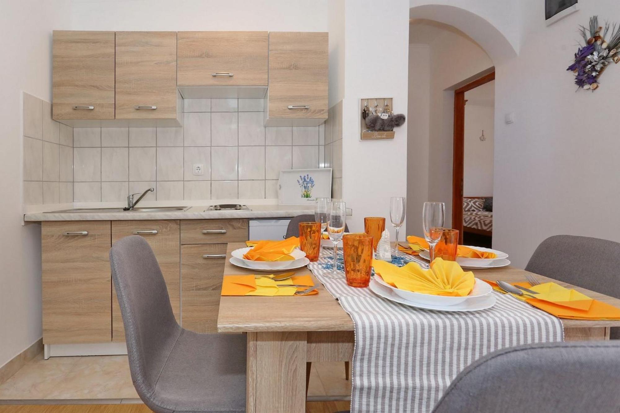 Apartments Marino Vir Luaran gambar