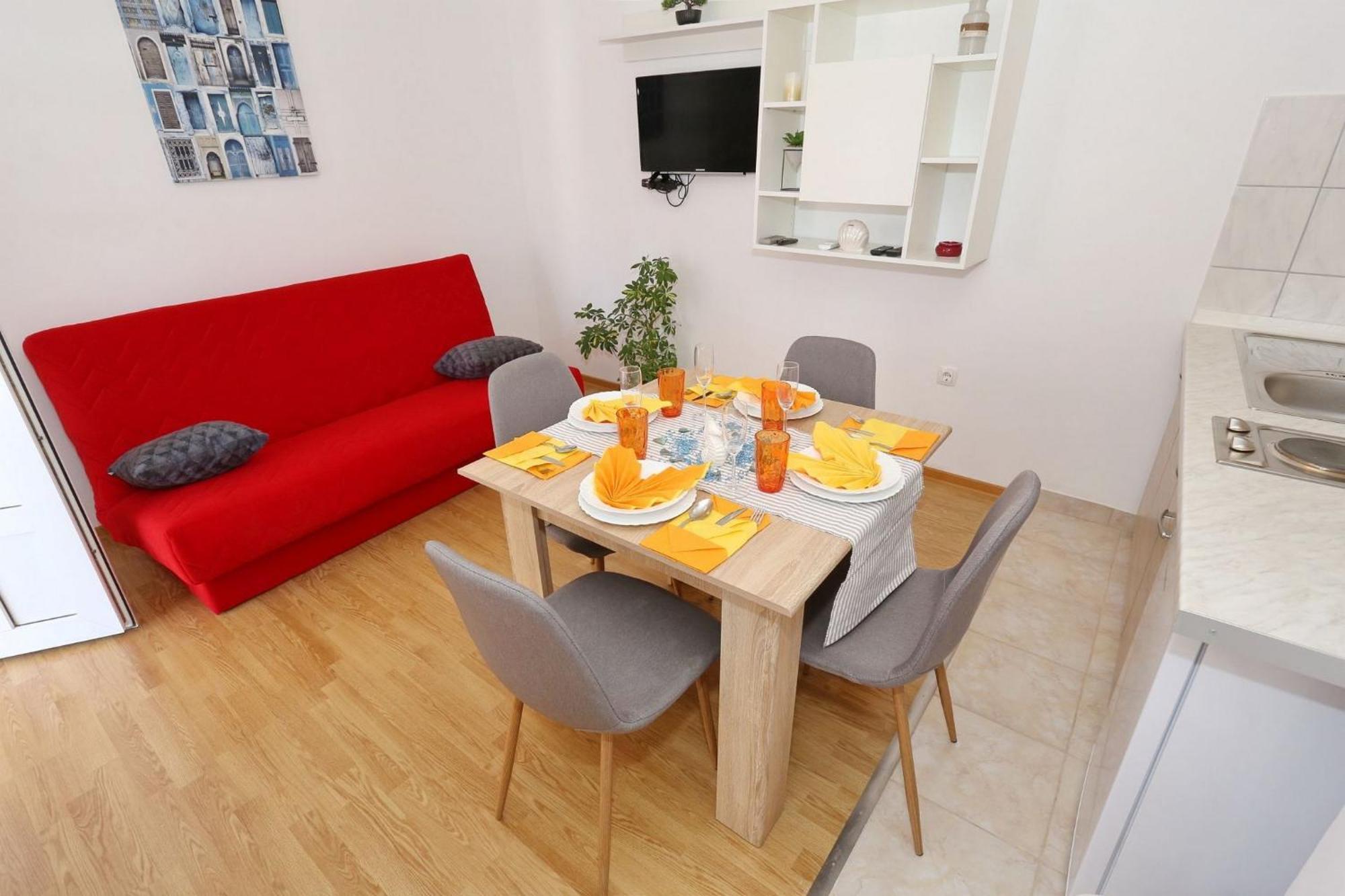 Apartments Marino Vir Luaran gambar