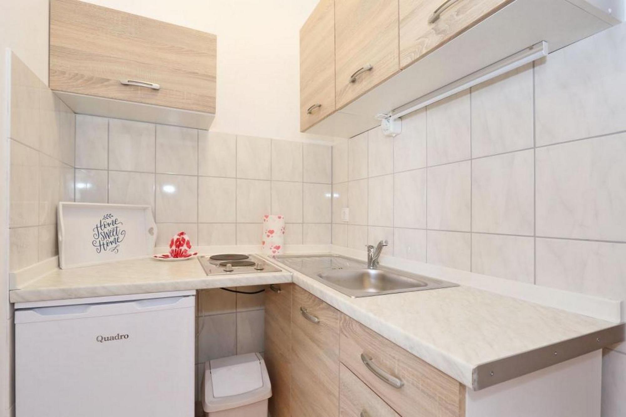 Apartments Marino Vir Luaran gambar
